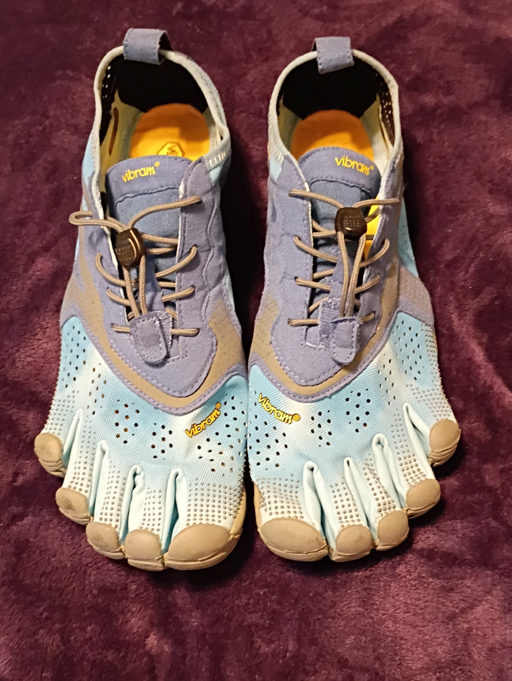 Vibram Women's FiveFingers Light Blue and Gray Toe Shoes